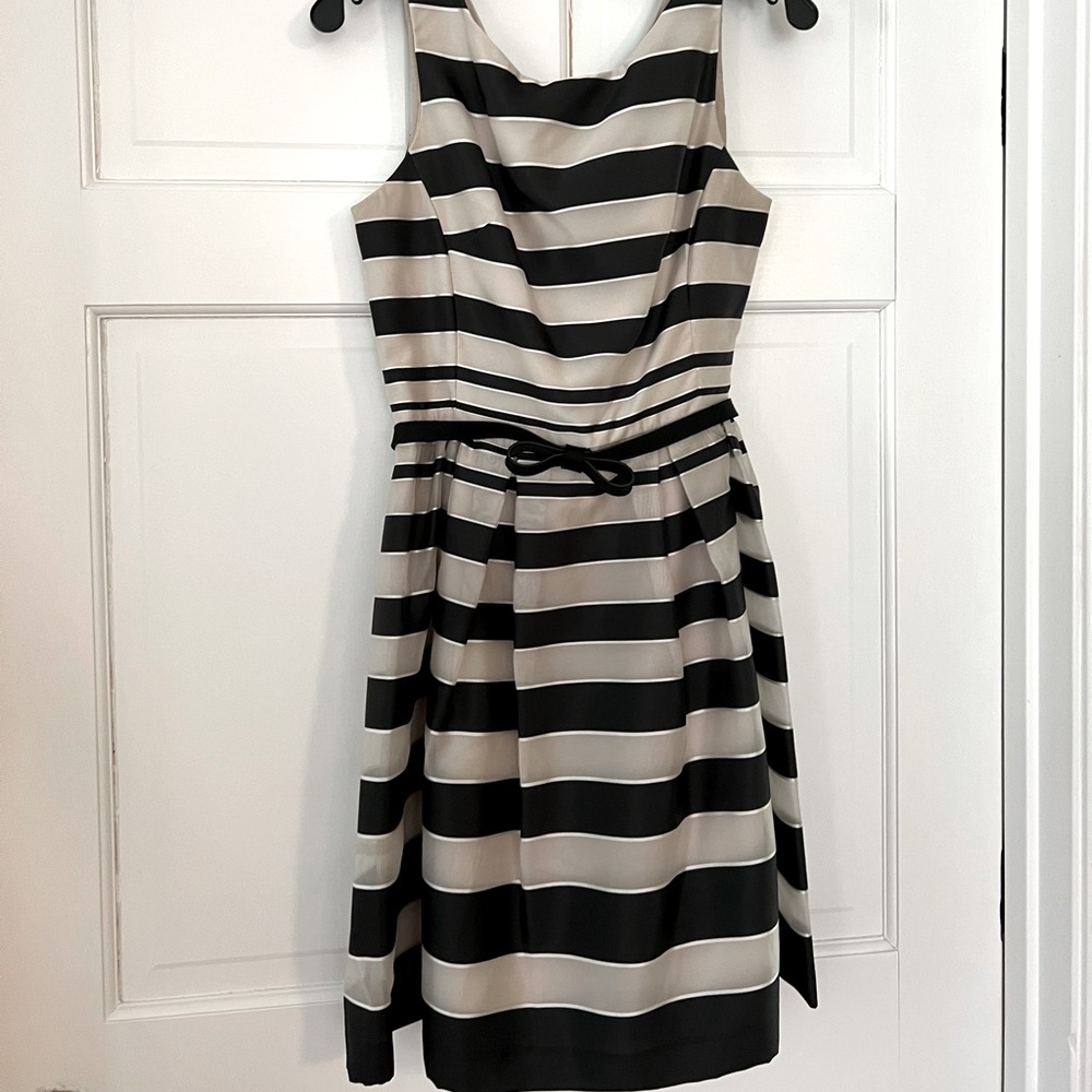 Taylor dress